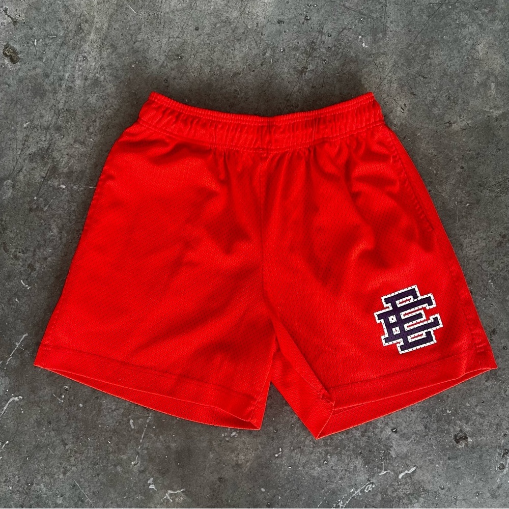 Eric Emanuel basketball shorts size M​‎
